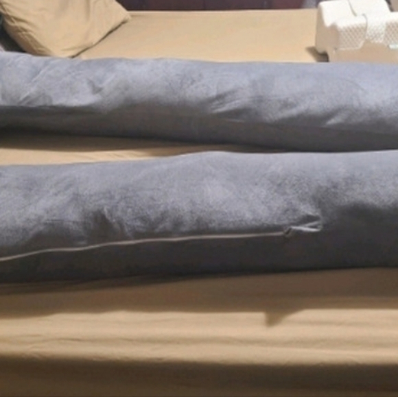 U Shaped Full Body Support Pregnancy Pillow - Picture 3 of 4